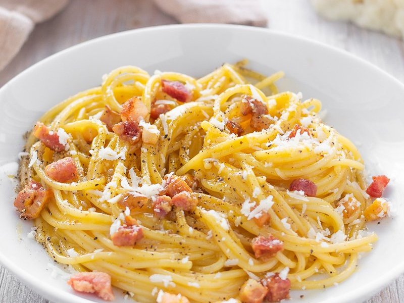 Carbonara de la nonna pecorino guanciale