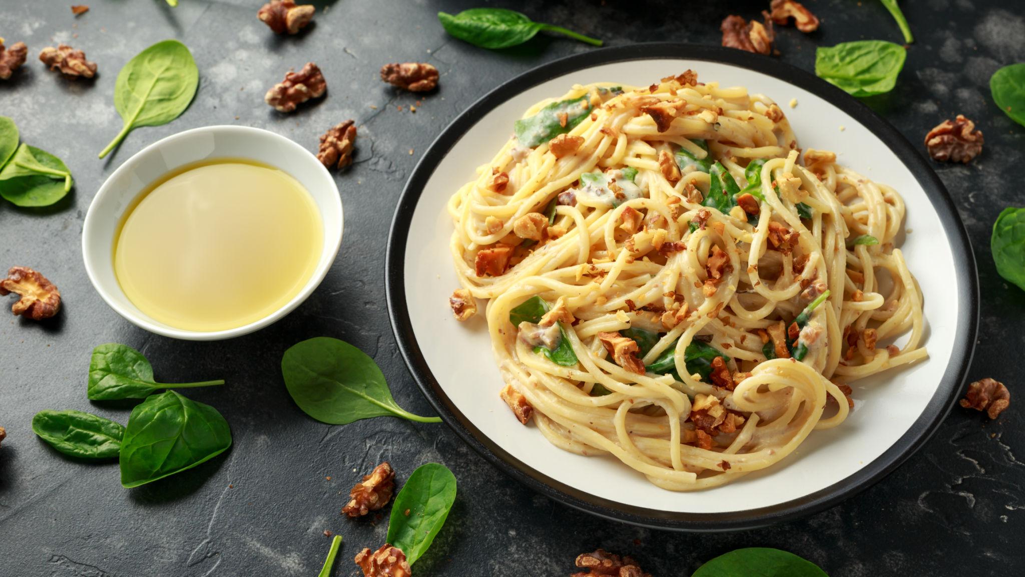 Pâtes au pesto de roquette et noix