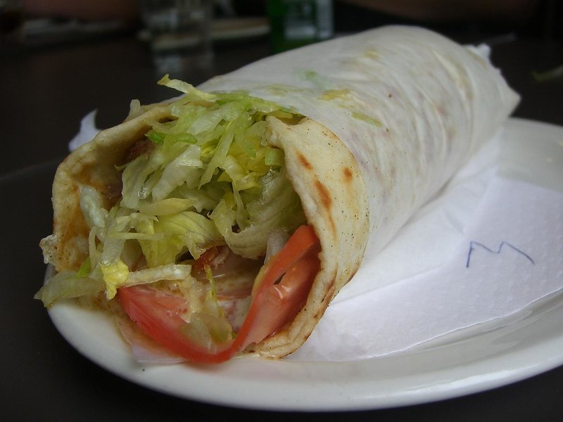 Souvlaki poulet tzatziki pita